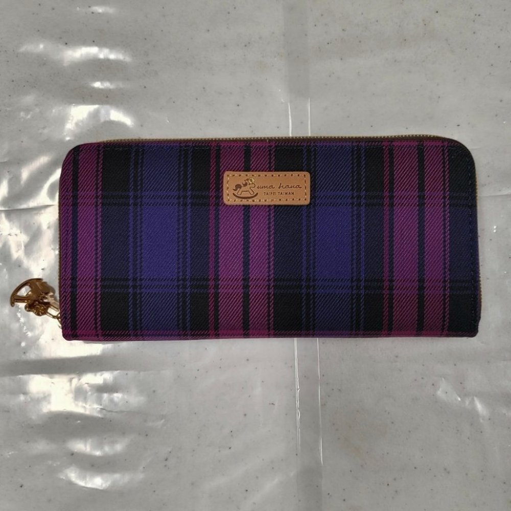 Waterproof Plaid Long Wallet Fits Phone & Bills - Picture 9 of 15